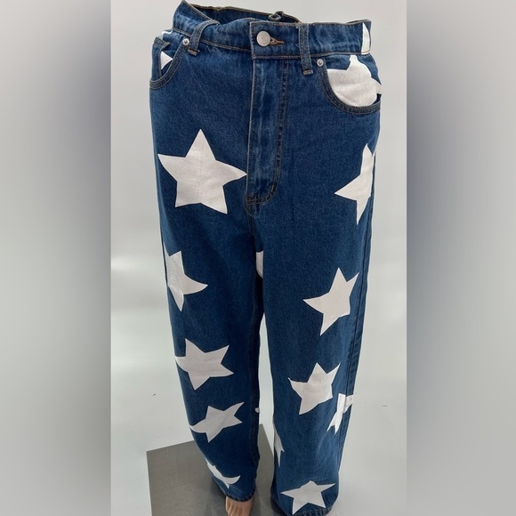 Urban Outfit BDG Dropped-Waist Straight Leg Jean - Star Print NWOT - Picture 2 of 5